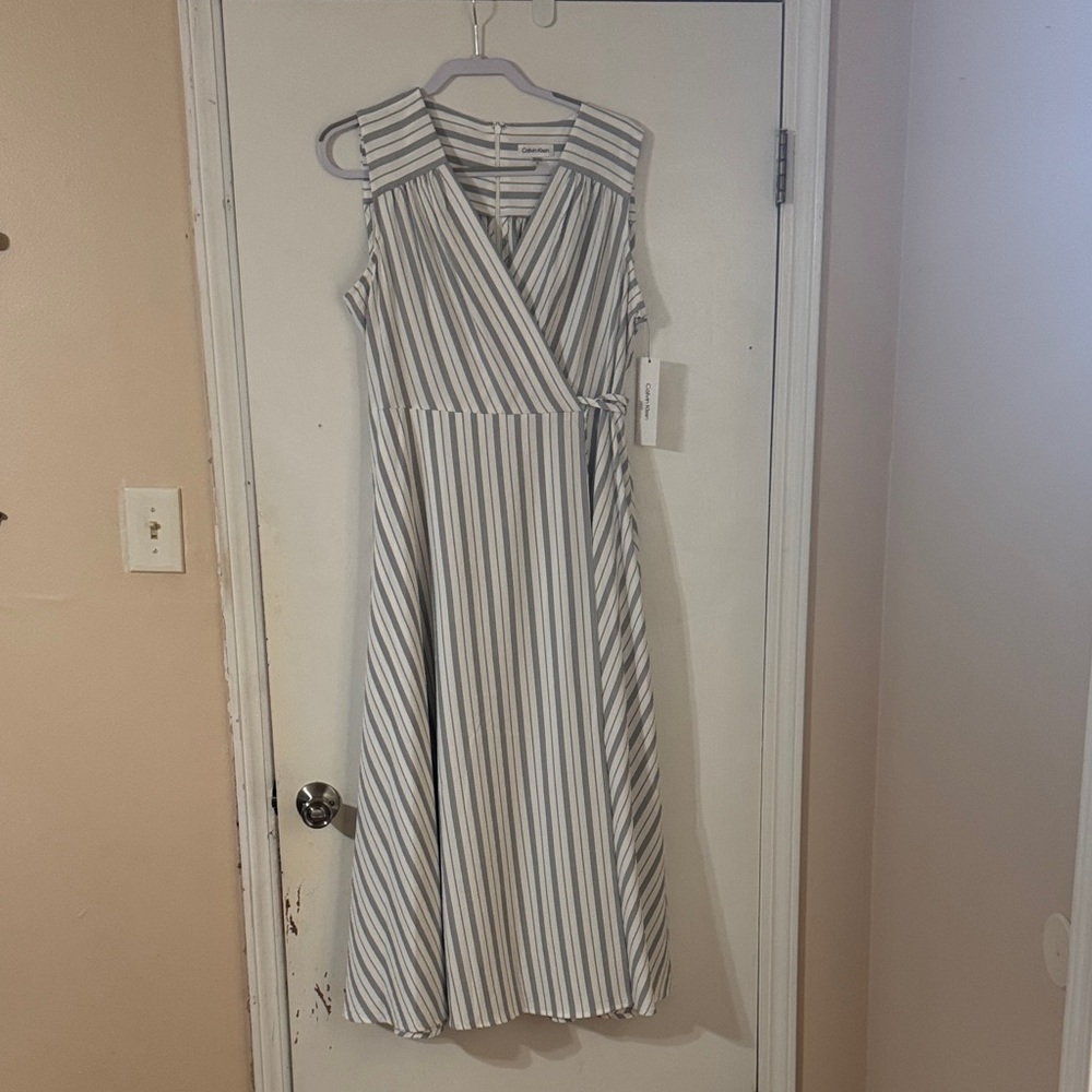 Calvin Klein Gray and White Striped Midi Dress